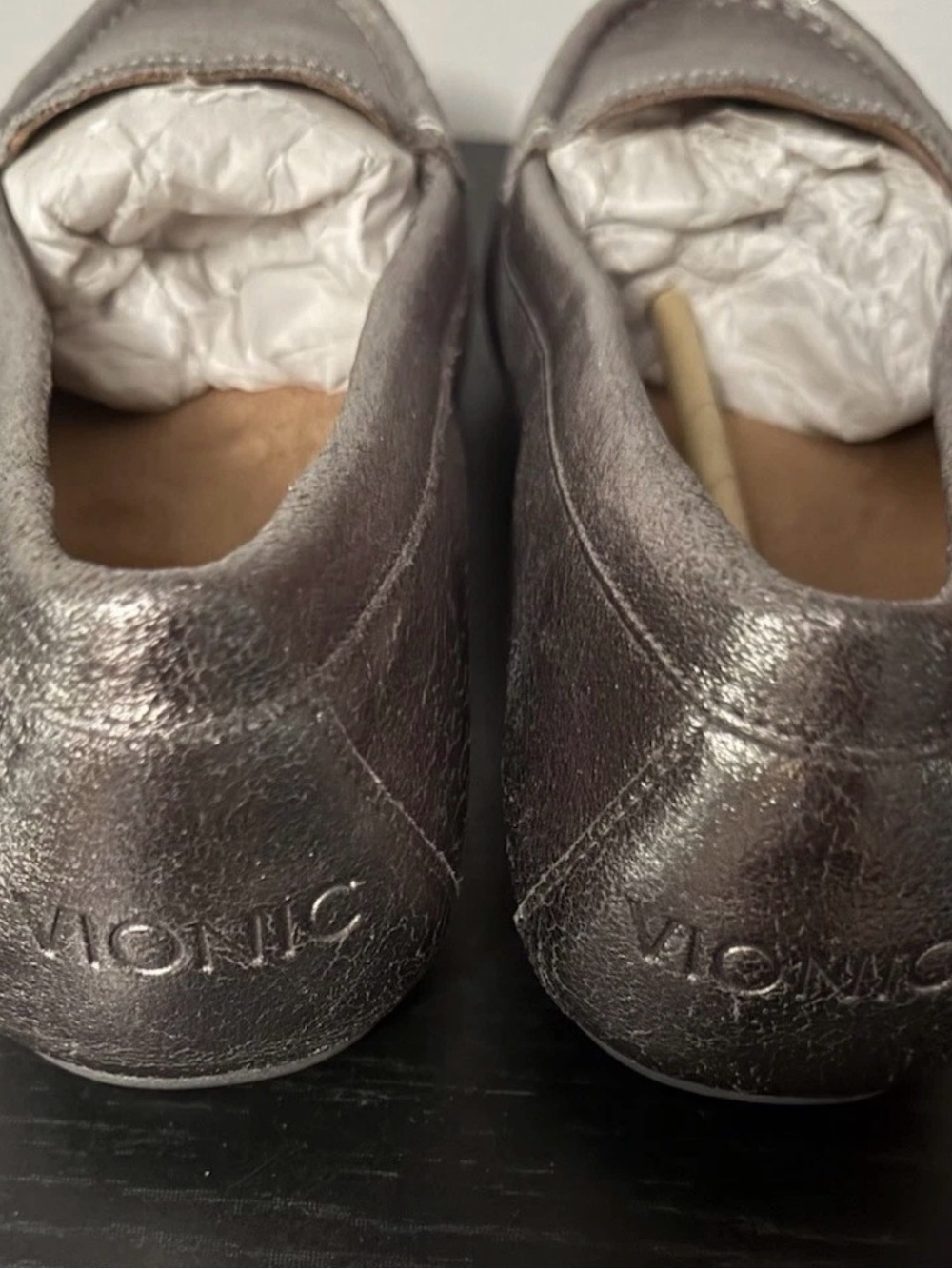 Vionic Debbie Metallic Pewter Leather Slip On Flat Moccasin Shoe Sz 8 Brand New